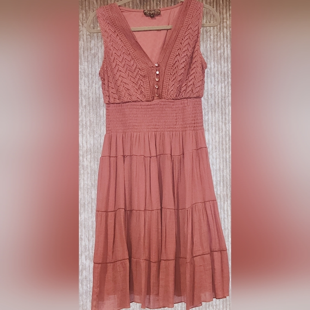 Women's Sleeveless Ruffled skirt dress